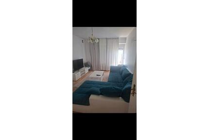 Gepflegte 2-Zimmer-Eigentumswohnung mit Terrasse im Erdgeschoss - Moosburg an der Isar