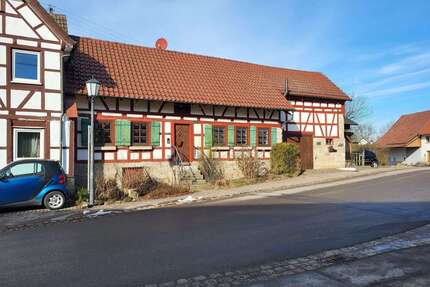 Haus zum Kaufen in Großerlach-Altfürstenhütte 239.000,00 € 125 m²