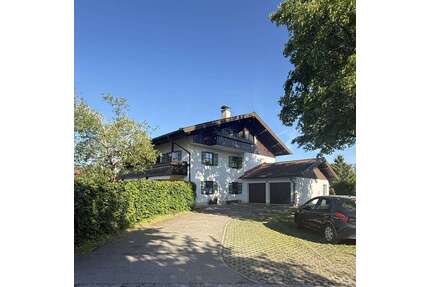 Wohnung zum Kaufen in Chieming 225.000,00 € 54 m²