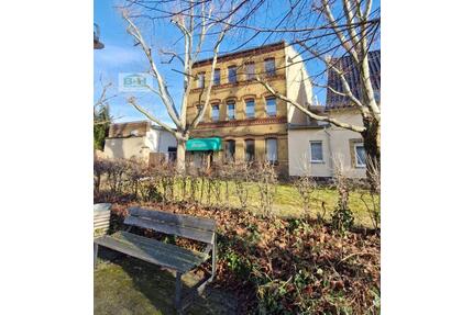 3 Raum Wohnung in Sandersdorf DG in 3 Fam.-haus - Sandersdorf-Brehna