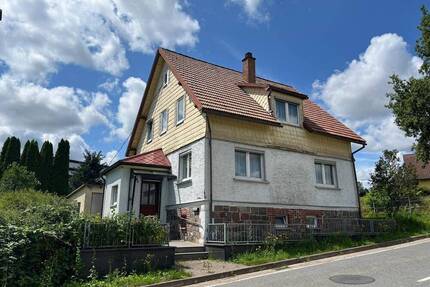 Einfamilienhaus mit Nebengebäude - Judenbach Jagdshof