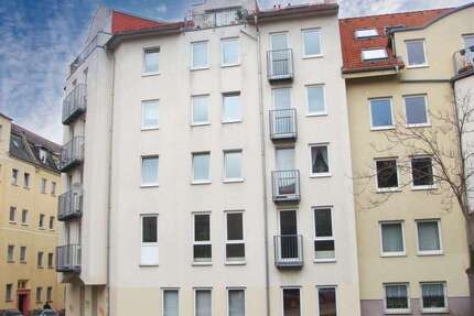 Wohnung zum Mieten in Halle 588,00 € 71 m²