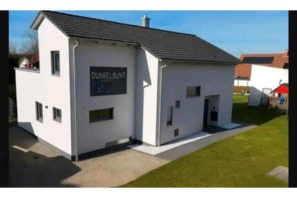 Modernes EFH Baujahr 2019 mit ELW, Garten und Doppelgarage - Dentlein am Forst