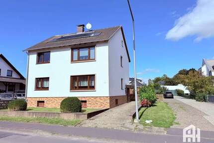 Haus zum Kaufen in Vellmar 320.000,00 € 176.5 m²