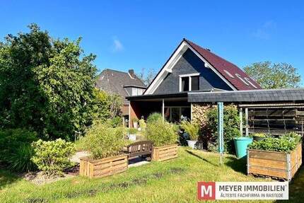 Saniertes Wohnhaus mit Doppelgarage und viel Platz in Rastede (Obj.-Nr.: 6567)