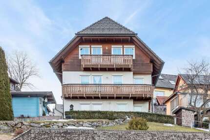 Haus zum Kaufen in Titisee- Neustadt 649.000,00 € 184 m²