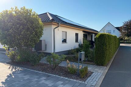 Effizientes Einfamilienhaus mit Pool & PV-Anlage in Kesselsdorf - Wilsdruff