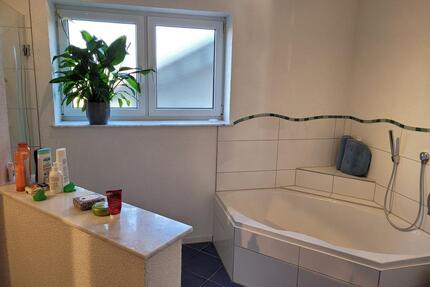 Viel Raum zum Leben – 130 qm 2,5 Zimmerwohnung mit Garten - Eppingen