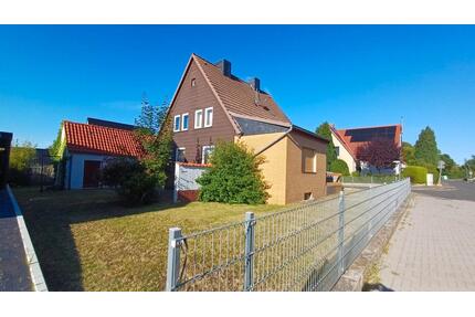 Älteres Siedlungshaus, sanierungsbedürftig, in Fallersleben - Wolfsburg Ehmen