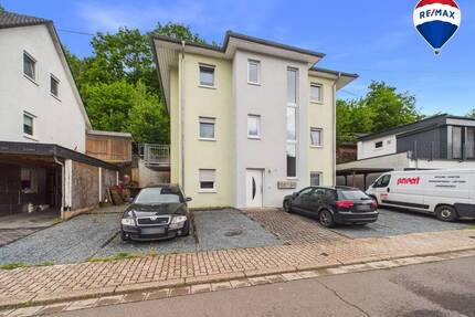 Stilvolle Erdgeschosswohnung mit gemütlicher Terrasse - Losheim am See / Hausbach