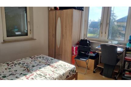 WG Zimmer dreier Zimmer - 540,00&nbsp;EUR Kaltmiete, ca.&nbsp; 25,00&nbsp;m&sup2; in Radolfzell am Bodensee (PLZ: 78315)