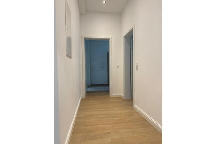 Erstbezug 2026 – kernsanierte 3-Zimmer Wohnung mit hohen Decken - Wuppertal Arrenberg