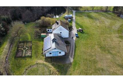 Haus zum Kaufen in Geisfeld 550.000,00 € 180 m²