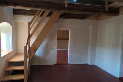 Wurschen – Stilvolle sanierte 4-Raumwohnung auf dem Land mit Wintergarten - Radibor