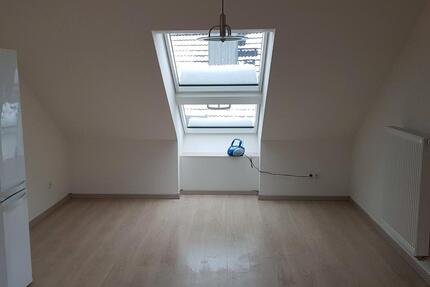 Schöne Dachgeschoßwohnung zu verkaufen - Dachsbach