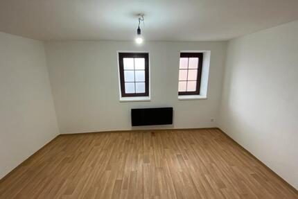 1,5 Raum Wohnung mit Erweiterung auf 4 Raum Wohnung - Buttstädt