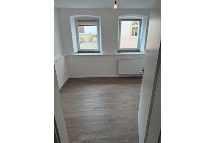 Schöne 2-Zimmerwohnung mit EBK in Winterborn - Gaugrehweiler