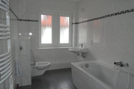 Wohnung in Kurparkstraße - 420,00&nbsp;EUR Kaltmiete, ca.&nbsp; 60,00&nbsp;m&sup2; in Seesen (PLZ: 38723)