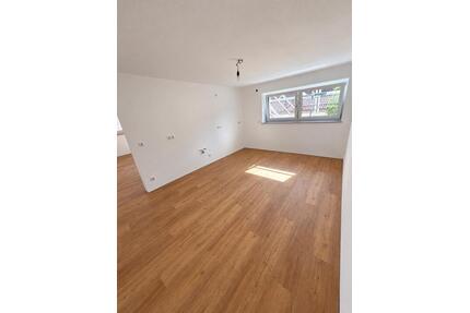 2-Zimmer-Wohnung im 1. OG – Erstbezug nach kompletter Sanierung - Mindelheim