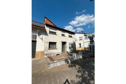 EinfamilienhausMFHNebengebäude WINDESHEIM Ausbaupotenzial 275m2 - Guldental