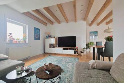 Hasselroth Wohnung DG 2 Zimmer Kernsaniert Terrasse Küche 65qm