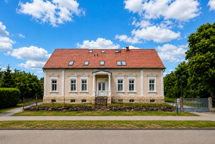Haus zum Kaufen in Jacobsdorf 490.000,00 € 197 m²