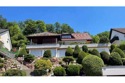 Haus zum Mieten in Calw 2.800,00 € 235 m²