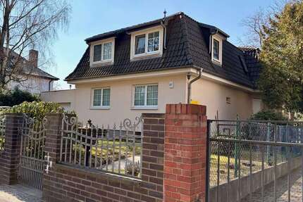 Haus zum Kaufen in Berlin 995.000,00 € 182 m²