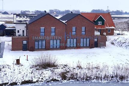 M 607: Unverbaubarer Blick! Vermietung einer modernen und energieeffizienten Doppelhaushälfte mit Carport in Neuharlingerlsiel! - Esens