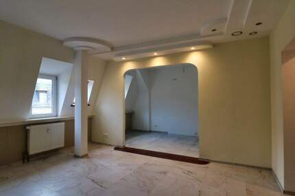 Exklusivsanierung - Kleinod im Dachgeschoss mit luxuriöser Ausstattung - Plauen Preißelpöhl