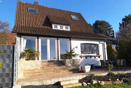 Modernisierte Haupthaus-Einheit am Südhang - Bielefeld Brackwede