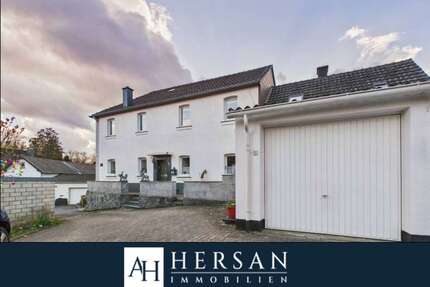Haus zum Kaufen in Herzogenrath 299.000,00 € 219.75 m²