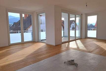 Stadt- und naturnah: Großzügige 4-Zimmer-Wohnung in Wittnau