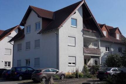 Große 3 Zimmer Wohnung (94 m2) in 55278 Köngernheim