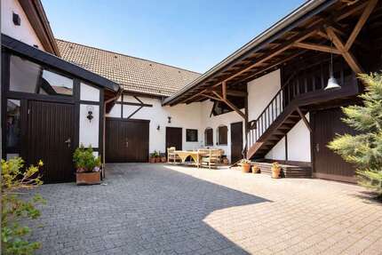 Haus zum Kaufen in Nettersheim 449.000,00 € 400 m²