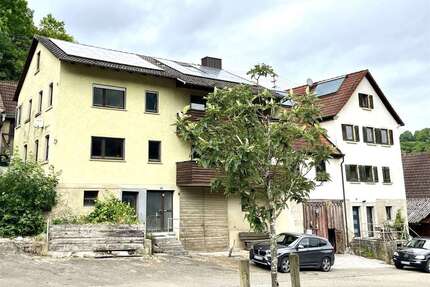 Haus zum Kaufen in Creglingen 199.000,00 € 183 m²