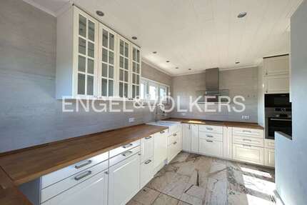 Wohnung zum Kaufen in Reutlingen 550.000,00 € 173 m²