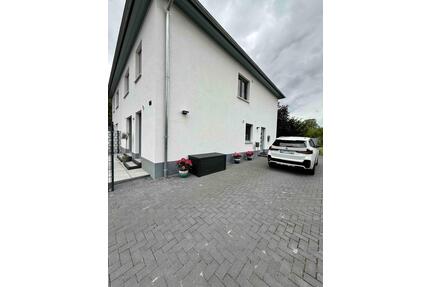 Moderne Doppelhaushälfte (157 m²) in Wedelheine - Meine