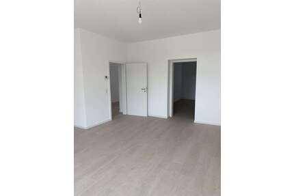 Wohnung zum Mieten in Wuppertal 679,00 € 80 m²