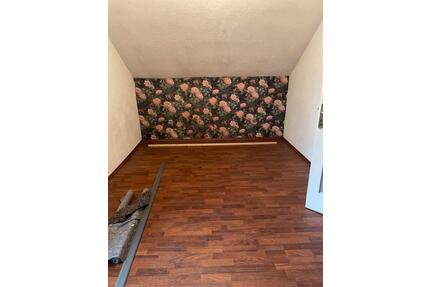 Wohnung zu miete - 700,00&nbsp;EUR Kaltmiete, ca.&nbsp; 70,00&nbsp;m&sup2; in Sulzbach (Saar) (PLZ: 66280)