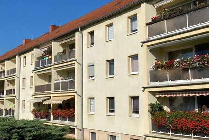 Wohnung zum Mieten in Stauchitz 330,00 € 66 m²
