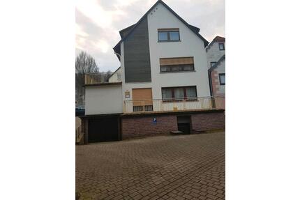 Grosse haus im zentrum - 273.000,00&nbsp;EUR Kaufpreis, ca.&nbsp; 221,00&nbsp;m&sup2; in Bad Orb (PLZ: 63619)