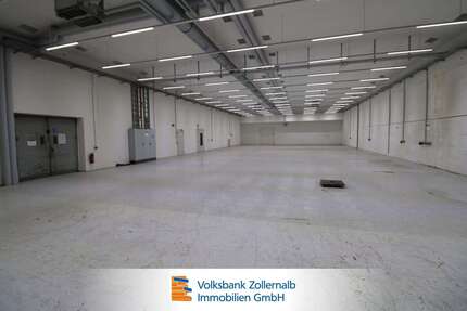 Halle in Albstadt 12.335,00 € 3074 m²