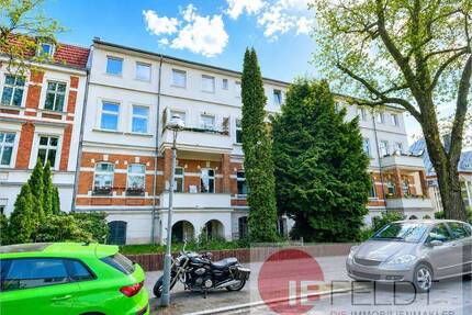 Mehrfamilienhaus in Bestlage von Lichterfelde (West) mit Entwicklungspotential zum Bodenrichtwert - Berlin