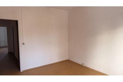 Biete eine 2 Raumwohnung im EG - 206,00&nbsp;EUR Kaltmiete, ca.&nbsp; 39,00&nbsp;m&sup2; in Staßfurt (PLZ: 39418)