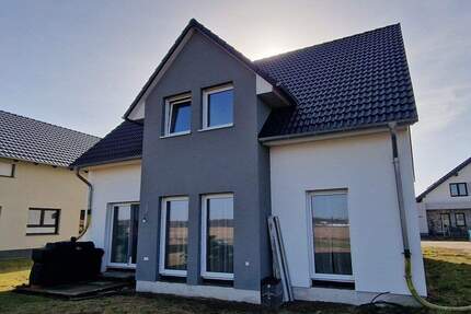 Modernes Wohnen im Neubau - 379.000,00&nbsp;EUR Kaufpreis, ca.&nbsp; 140,00&nbsp;m&sup2;&nbsp;Wohnfl&auml;che in Massen (PLZ: 03238)