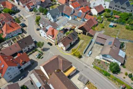 Haus zum Kaufen in Walzbachtal 365.000,00 € 126 m²