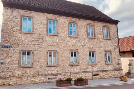 Historisches Wohnhaus, komplett saniert - Stadecken-Elsheim