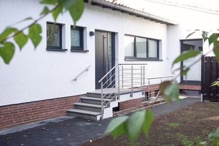 Top 3-Zimmer-Wohnung Doppelhaushälfte, 91m² in Fallersleben 1.100€ - Wolfsburg Ehmen