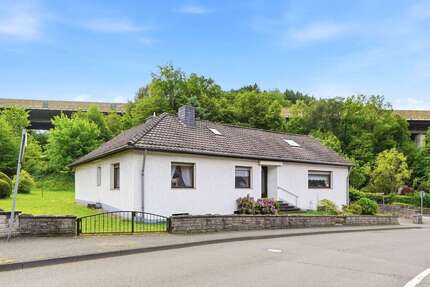 Haus zum Kaufen in Overath 390.000,00 € 118 m²